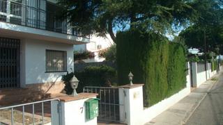 Casa a Carrer de les orquídies 8. Unifamiliar de 200 m2