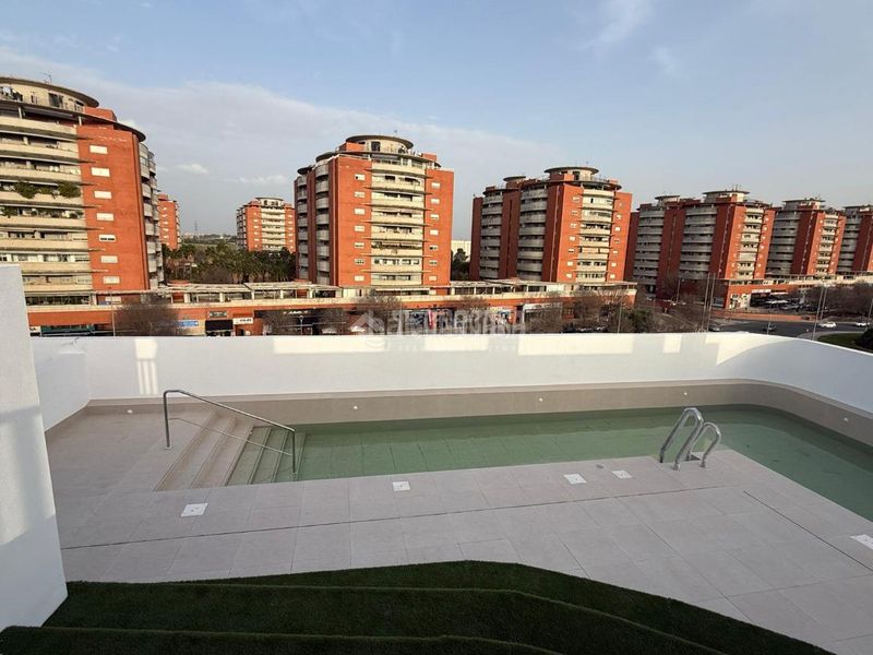 Foto da2c769e-eb72-4a16-a295-fd3a8dc1e391. Pis amb calefacció a Bellavista Sevilla