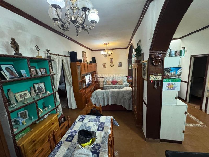 Foto e67a265b-4426-4222-b61a-2d2fe28ce97d. Pis a Bellavista Sevilla