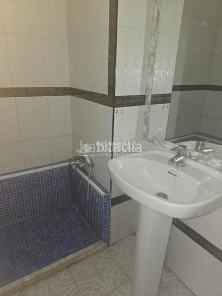 Foto 131fe143-c603-468c-9198-8dfd0dc89766. Doppelhaus in Lora del Río