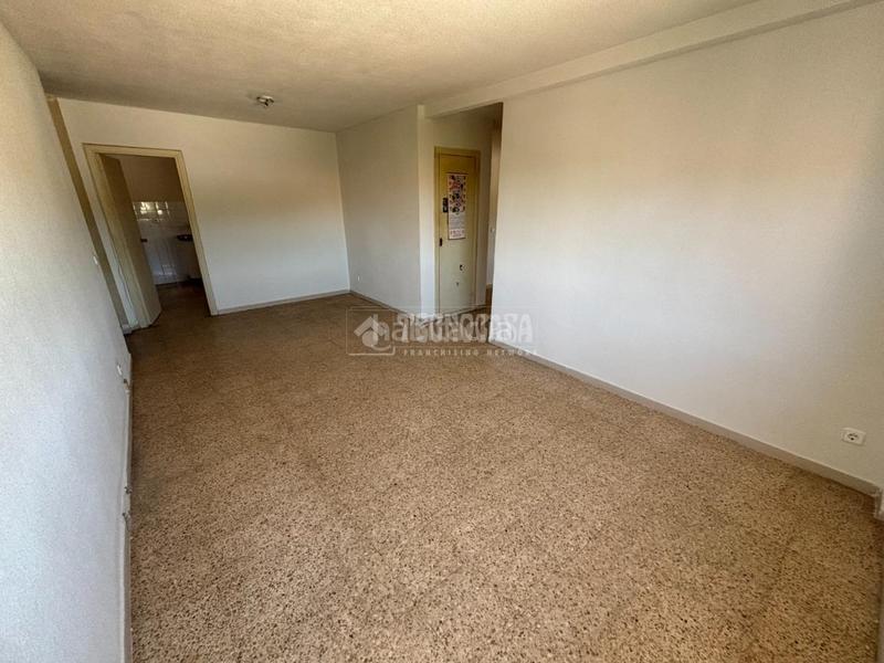 Foto 2e6d6e3c-441f-430c-b859-9aa26a4724b2. Pis a Meco pueblo Meco