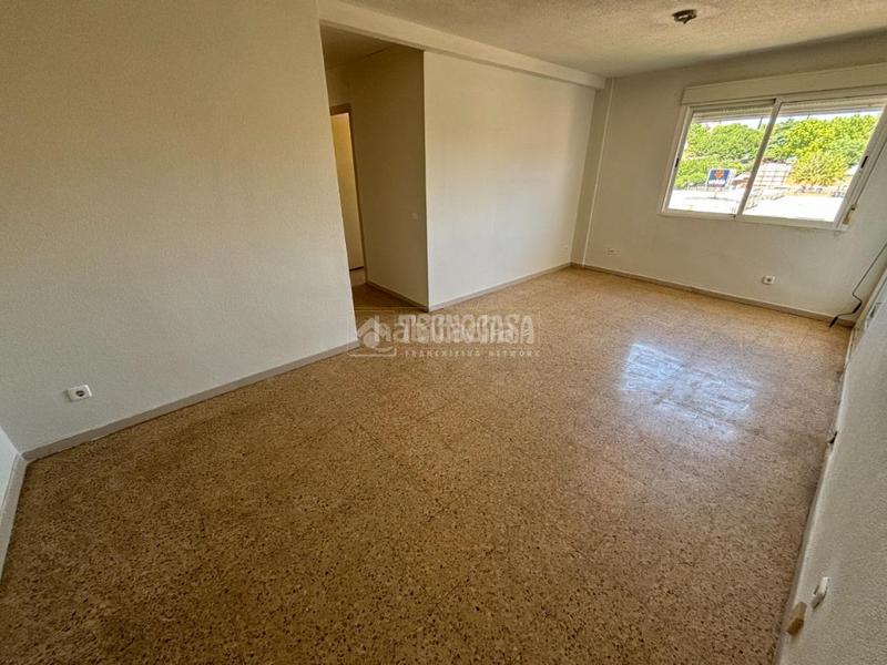 Foto 5aaef040-455b-4b5b-9fbd-d61f9db1acdb. Pis a Meco pueblo Meco