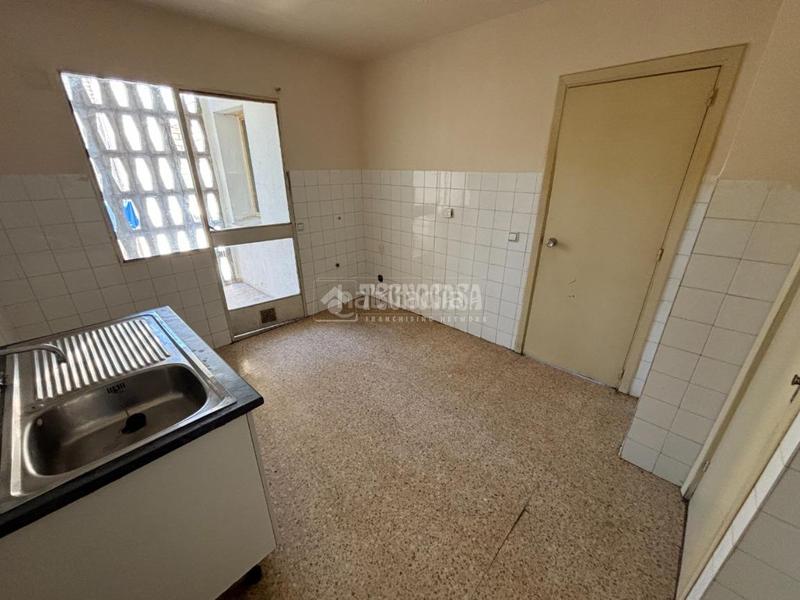 Foto 9bbd69af-5fe8-463b-9177-63e5c59089fe. Pis a Meco pueblo Meco