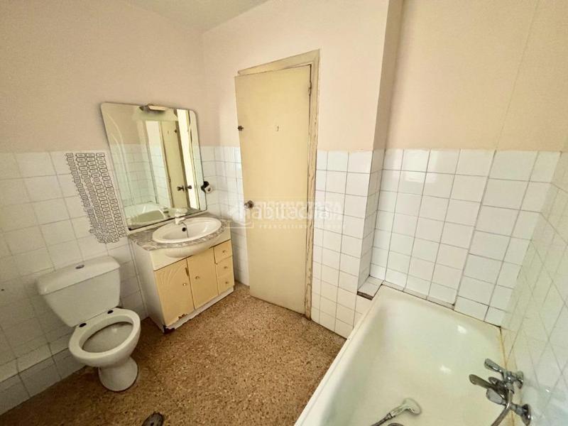 Foto e17d3d2a-e192-4f0b-9bf0-67e6e4d39ba8. Pis a Meco pueblo Meco