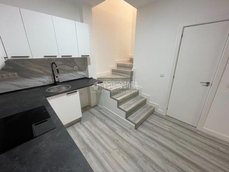 Foto a40f60e4-7e36-44b3-ac70-bb47ad3e0ef9. Piso  en venta en Meco pueblo Meco