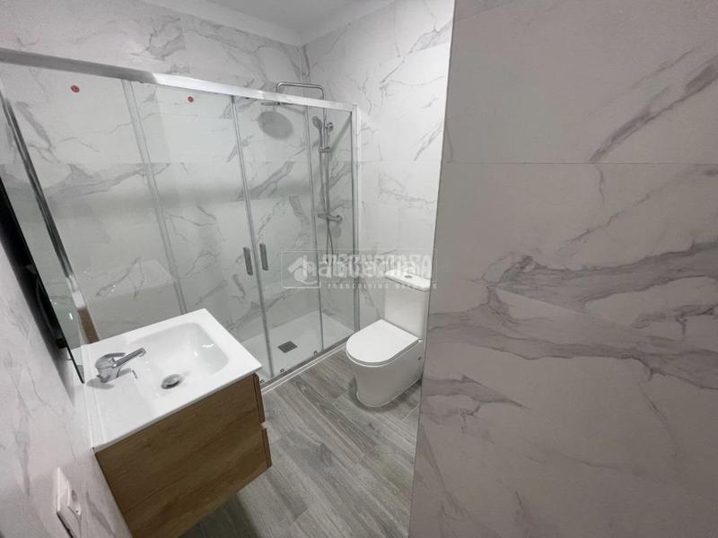 Foto ee6df0e1-63a5-4eae-88b5-15d6ecd36d28. Piso  en venta en Meco pueblo Meco