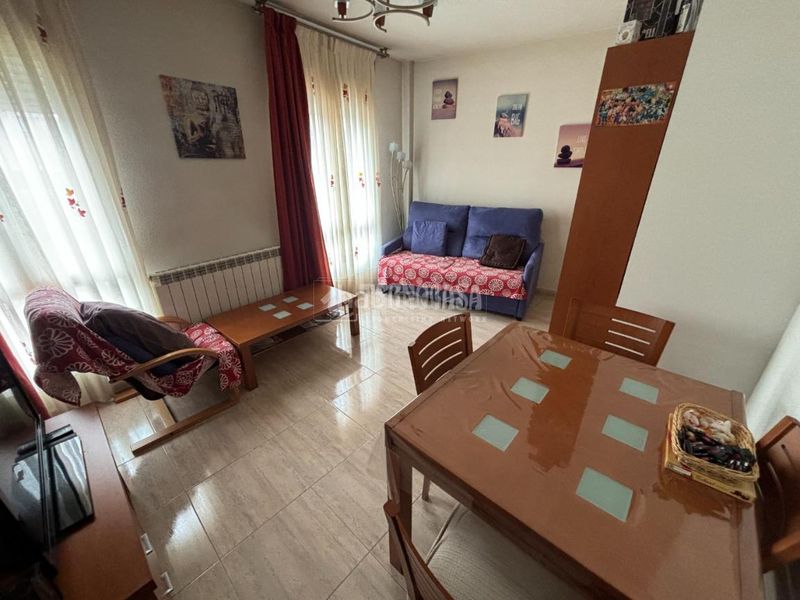 Foto aa713cd1-1013-4737-b1b6-fc6a90d0e242. Pis amb aparcament a Meco pueblo Meco