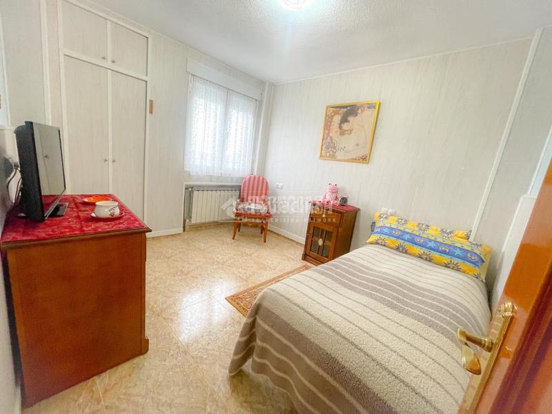 Foto 92b6ef0b-7352-4e8b-b916-6a2fe2a3604a. Pis amb calefacció piscina a Guadarrama