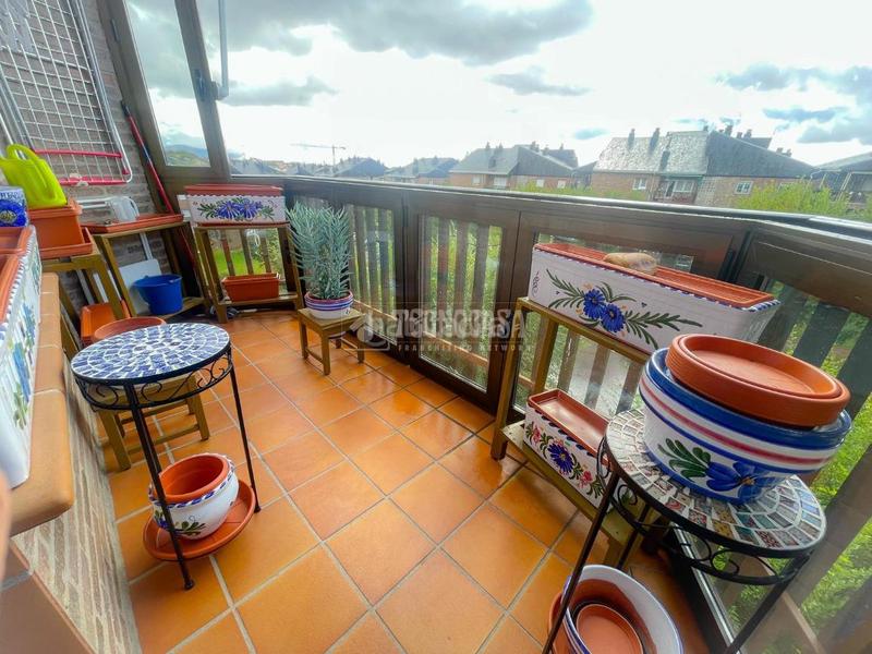 Foto fa5fd745-f66a-4f55-878d-c1337ef39383. Pis amb calefacció piscina a Guadarrama