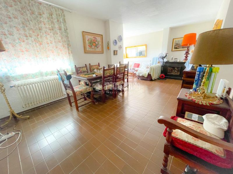 Foto 3bae756c-5213-44d8-8641-ae96e516272d. Pis amb calefacció piscina a Guadarrama