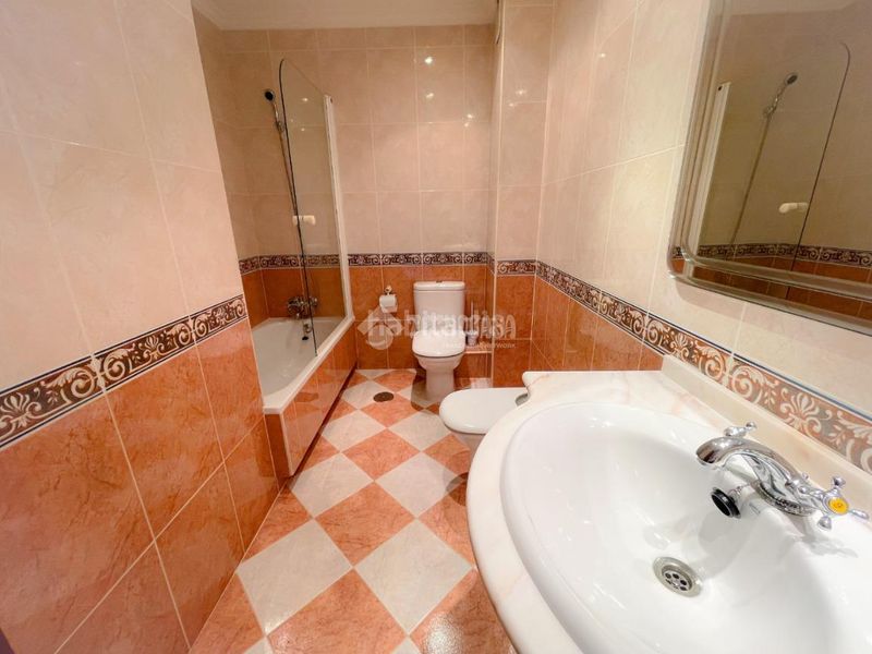 Foto 40328cca-5664-429b-875e-a8119a13ed90. Pis amb calefacció piscina a Guadarrama
