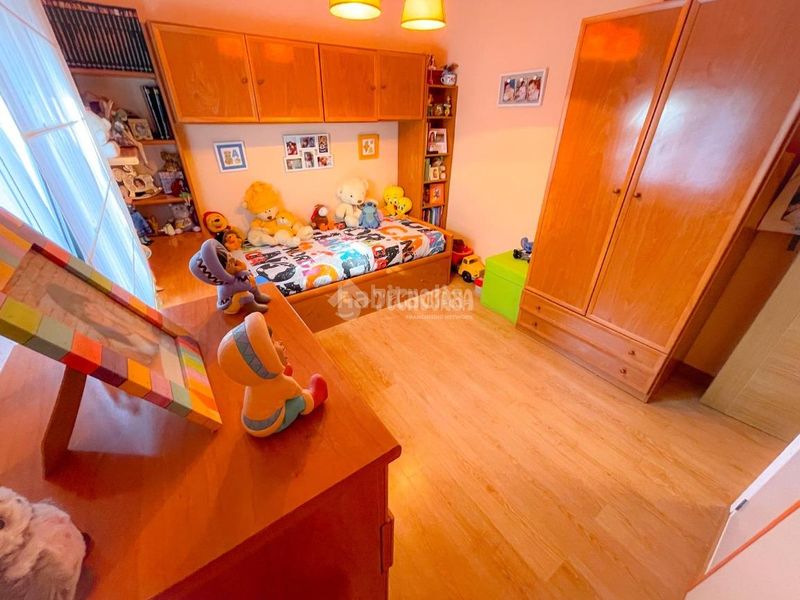Foto 5aa054d7-e120-496a-89e1-3831d77d9ffe. Pis amb piscina a Guadarrama