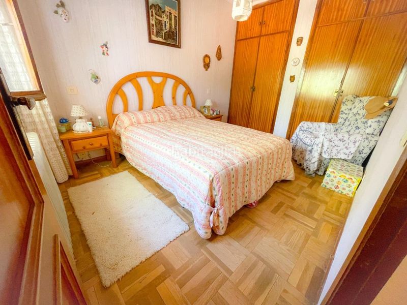 Foto f3fb9e9c-7944-4ee2-8db8-9c12dfb10152. Casa amb calefacció a Guadarrama