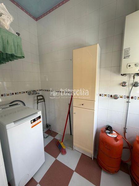 Foto 27ea4175-5aff-4a1f-bf2c-25d39dc8f803. Piso  en venta en Estación - La Fontanilla - El Tinte Utrera