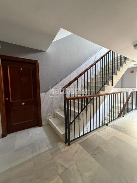 Foto 3a5ddd07-b9dc-4242-92f9-01c16460dcac. Piso  en venta en Estación - La Fontanilla - El Tinte Utrera