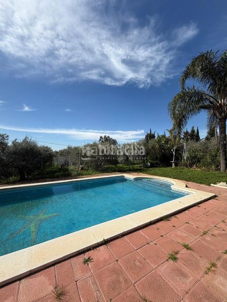 Foto b25a71fa-4486-45d0-8e80-b5dd780a2b33. Masia amb calefacció a Torre Cruz - Los Molinos Utrera