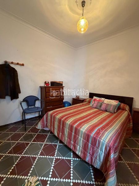 Foto 4c434e30-4408-4b1a-a1b3-3c8d1f7e7bb6. Casa amb calefacció a Coronil (El)