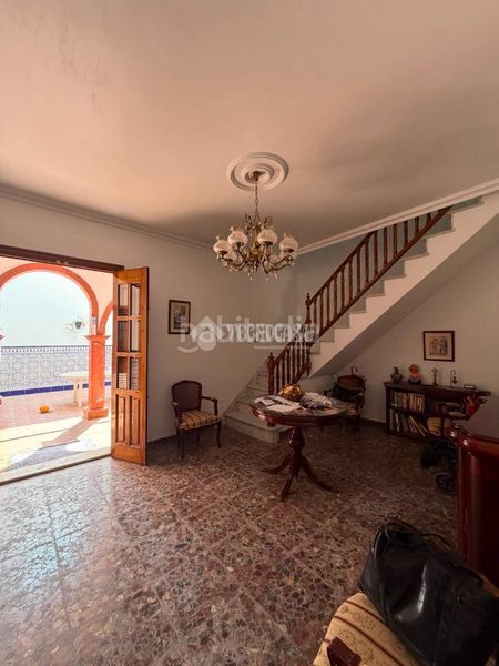 Foto 0a4b6cb2-067e-4070-b528-dff4d5286f15. Casa amb calefacció a Molares (Los)