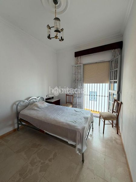 Foto 3fc17e57-8d9c-40b7-9e1b-b3d3707c2744. Casa amb calefacció a Molares (Los)
