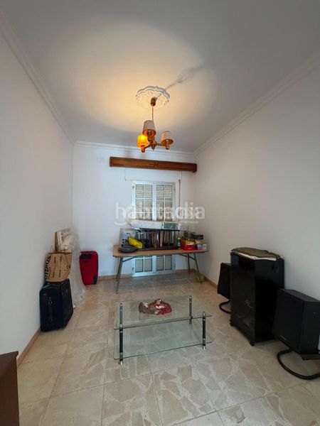 Foto 4d794862-c8a0-4562-895e-6f6df41793fa. Casa amb calefacció a Molares (Los)