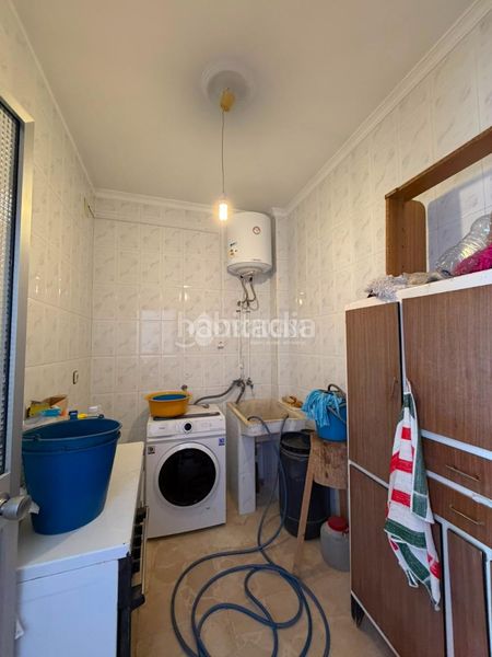 Foto cf84d369-7898-4f84-82b8-026508201b7e. Casa amb calefacció a Molares (Los)