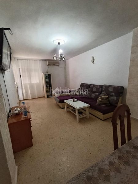 Foto a4e3ebd4-0fb5-4cbb-b602-cc4d693e98a1. Piso  en venta en Estación - La Fontanilla - El Tinte Utrera