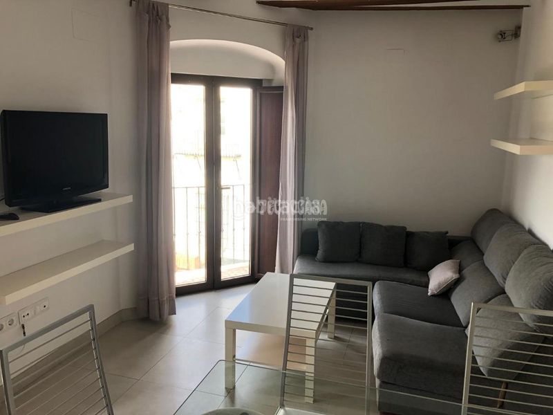 Foto 71a3248d-749d-48c4-9910-eae87f37b66c. Miete studiowohnung mit heizung in Centro Utrera
