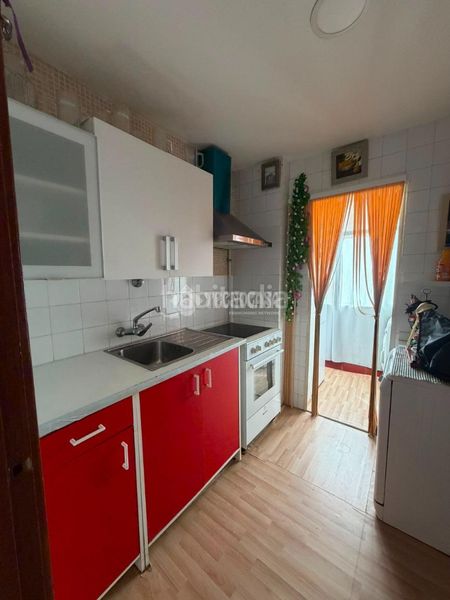 Foto 0bca0904-a405-4acf-a9c9-eaa4a5bc8624. Piso  en venta en Salesianos Utrera