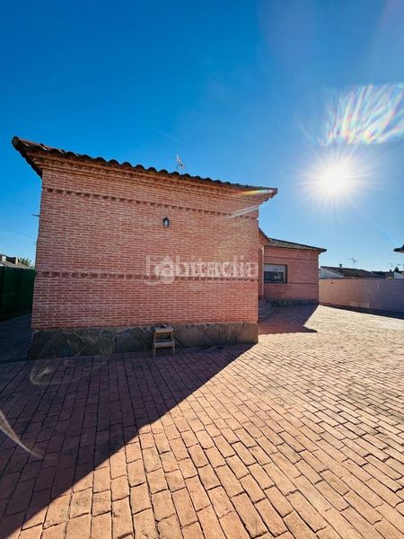 Foto 1c3cad7a-ed43-4e4c-8f50-979ea11824ea. Casa  en venta en Escalona