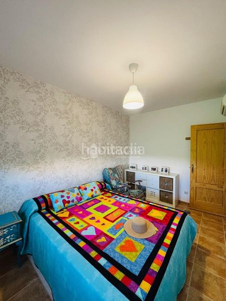 Foto 73397d64-c84b-4268-818b-3a03d2ee717d. Casa  en venta en Escalona