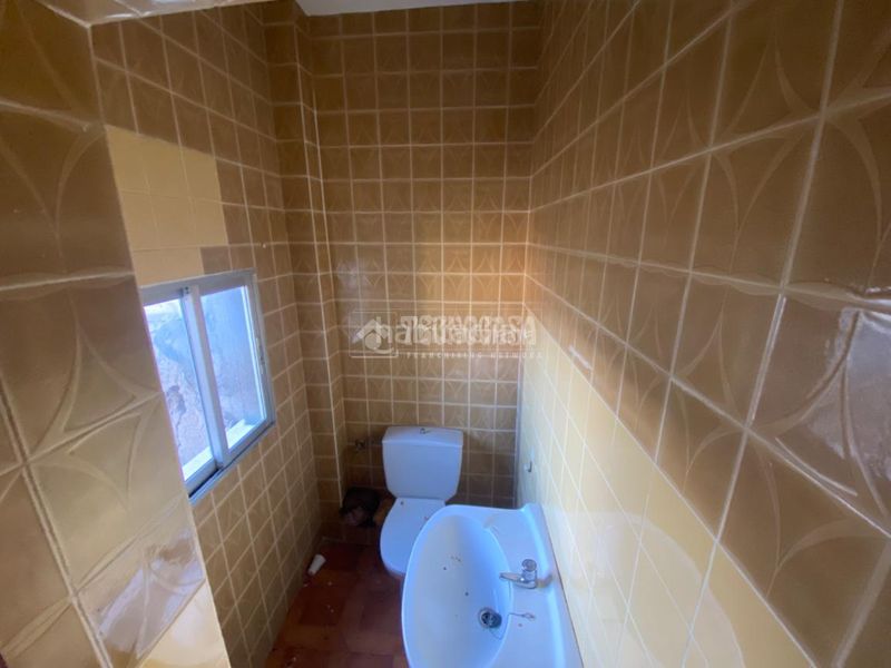 Foto 10482abe-0809-426f-b785-42be4331d459. Local comercial a Cenicientos