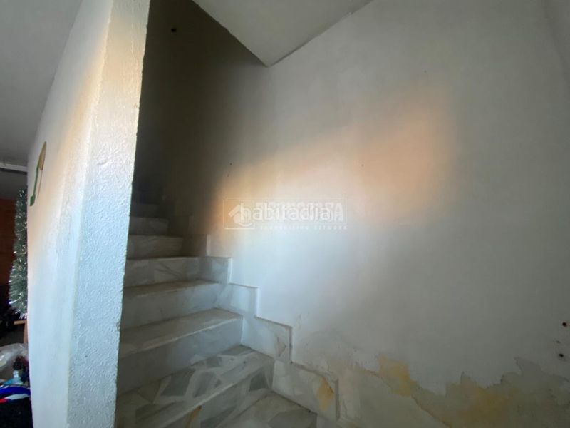 Foto 6edb904d-7a05-4336-99eb-8b3a5a9d6bcc. Local comercial a Cenicientos