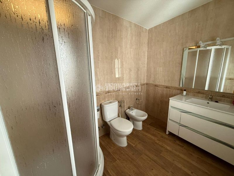 Foto 3d502018-e2b2-403a-86c2-88956cff3388. Casa aparellada amb calefacció a Almorox