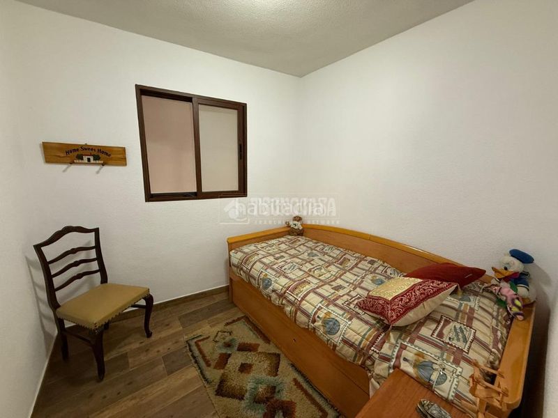 Foto 6abb1e8a-4262-48c5-b427-0d28302b452f. Casa aparellada amb calefacció a Almorox