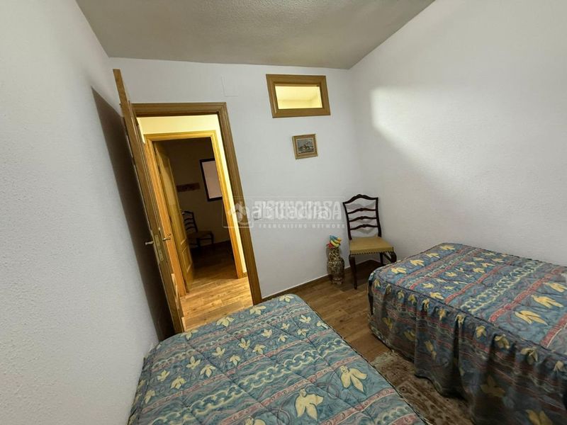 Foto a0c870ce-dde1-40ea-8df9-a08932b090df. Casa aparellada amb calefacció a Almorox