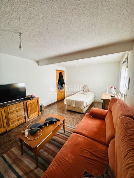 Foto 9bc9b270-a06f-48ab-9ec1-a228cba2394f. Casa  en venta en Escalona