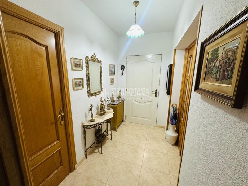 Foto f6727c7a-d162-4e9c-9fa1-e9065a295503. Casa amb calefacció piscina a Escalona
