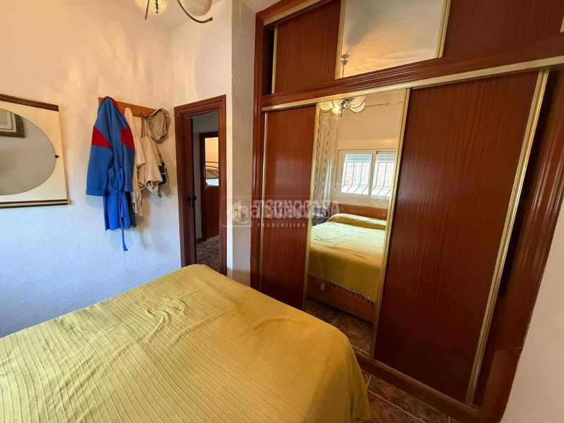 Foto c29e296e-5477-494e-9b38-9460993f09e2. Casa aparellada amb aparcament a Almorox