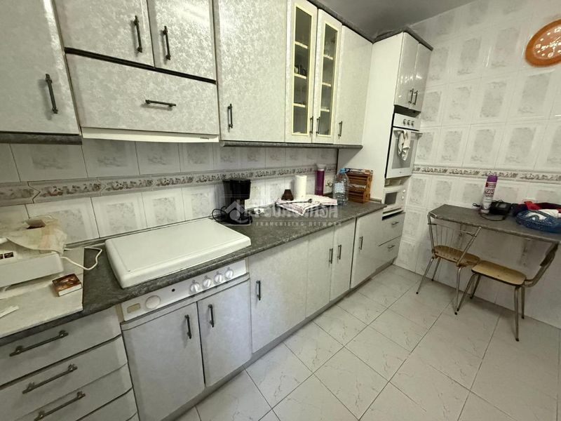 Foto fe994066-f61d-47bb-8af6-e83ab7081353. Casa aparellada amb aparcament a Almorox
