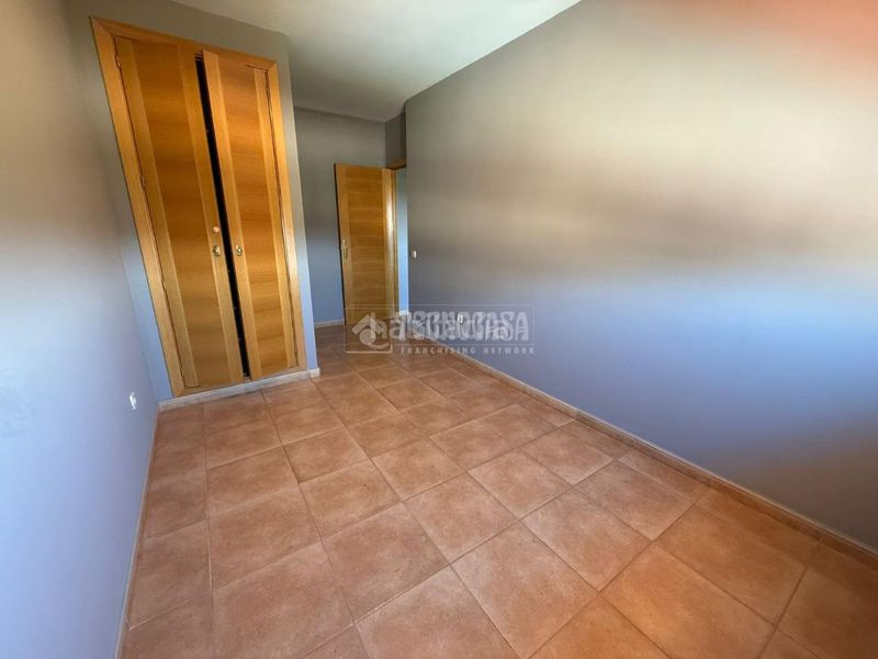 Foto 0a3eec87-c142-429c-b15f-8cca5786aad9. Piso  en venta en Almorox