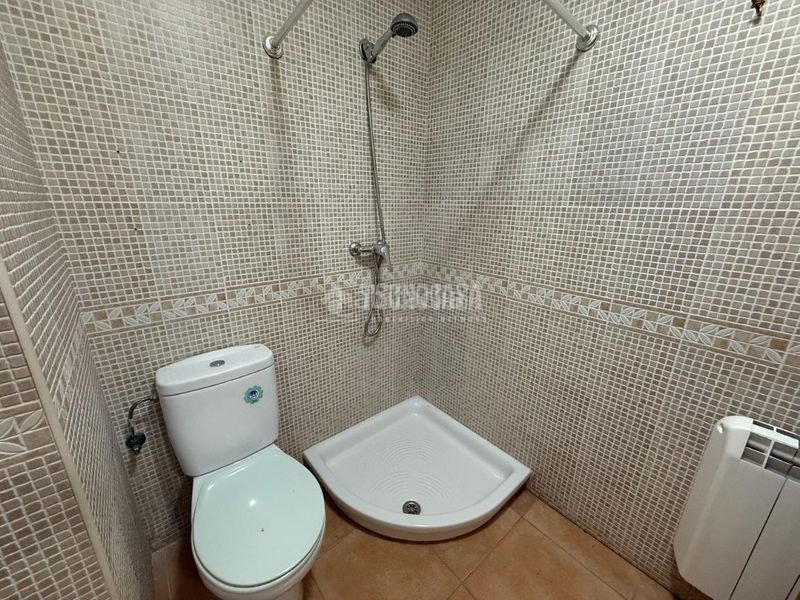 Foto 119527b1-e063-4261-a4c7-260754a4b9de. Piso  en venta en Almorox