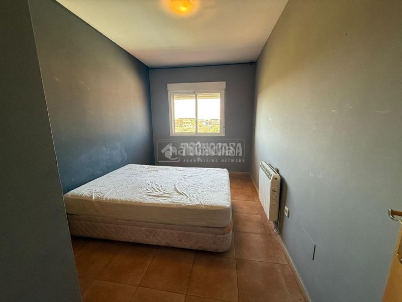 Foto 38da65db-9b85-4e08-b9f2-4d5d9f302474. Piso  en venta en Almorox