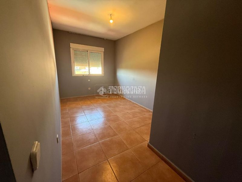 Foto a377f962-8a91-42ef-8bee-830b7035c35c. Piso  en venta en Almorox