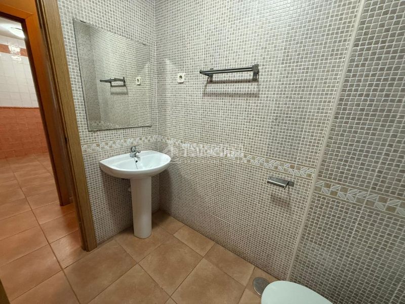 Foto ca95b8eb-af4c-4fc0-af9a-a3c3c5d0126e. Piso  en venta en Almorox