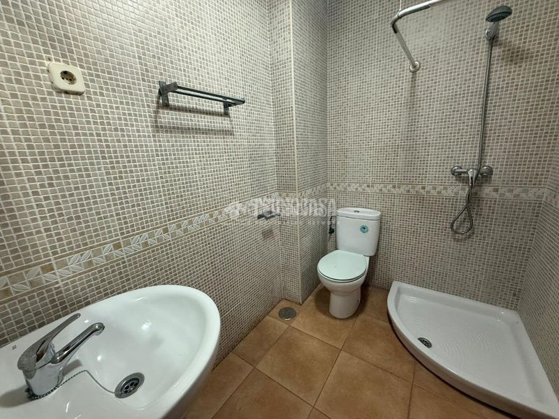 Foto f1348b6a-cbb3-441a-af51-a35f5d4aa82c. Piso  en venta en Almorox