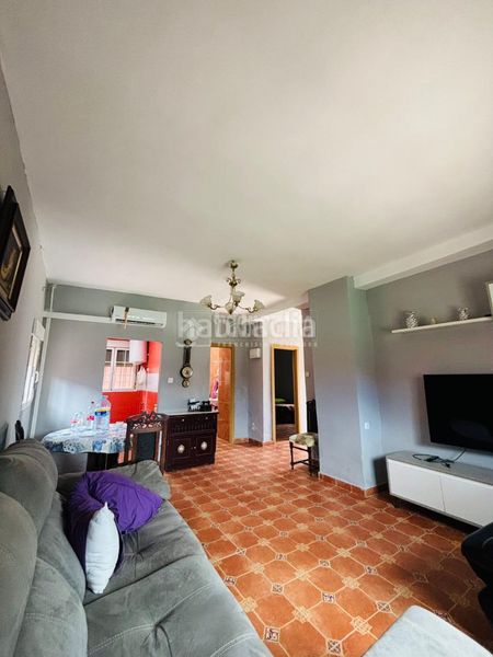Foto 67d52b1b-6984-43b7-a6dc-4e9a4d4ffdcb. Casa amb aparcament a Escalona
