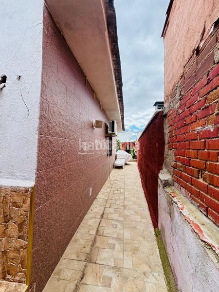 Foto dd1207cd-1682-4629-9637-546afcc49557. Casa amb aparcament a Escalona