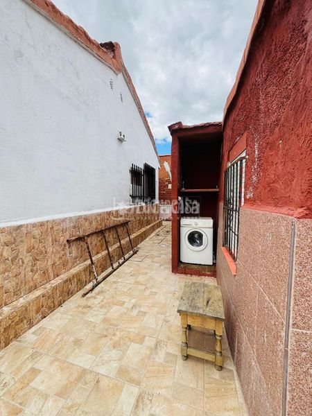 Foto f8b25fec-f5ce-4861-a1f0-786db2e2f58b. Casa amb aparcament a Escalona