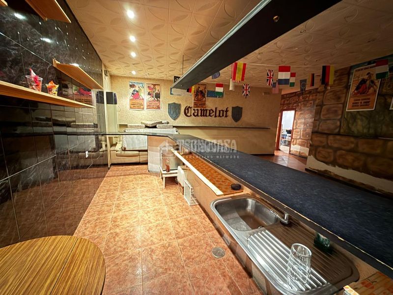 Foto b060ca60-164f-42da-97e0-3ae42b5a1a5e. Local comercial a Almorox
