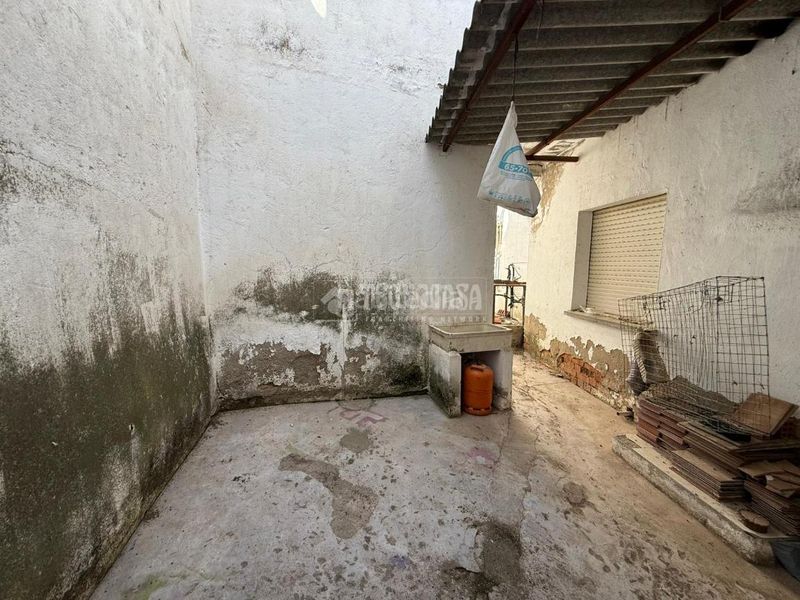 Foto d3135d66-4c10-4b8a-80df-1848cbb62562. Local comercial a Almorox